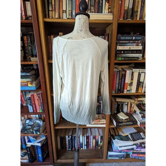 Soft and Sexy draped grey ombre long sleeve t shirt
sz medium euc - Picture 2 of 5